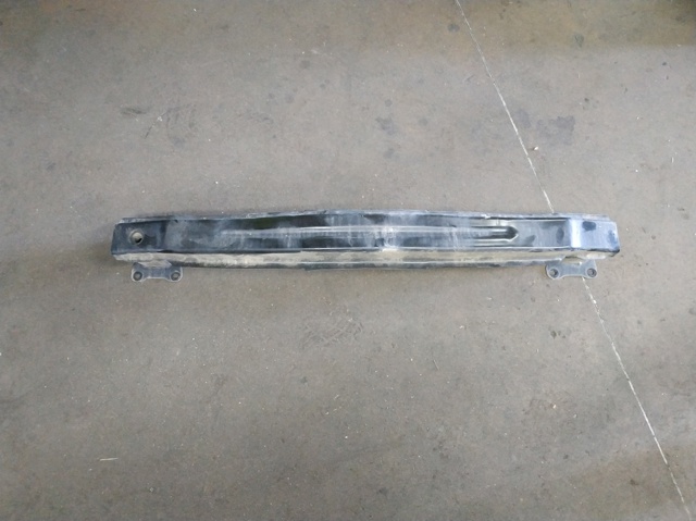 Refuerzo parachoque trasero 5F0807305 VAG