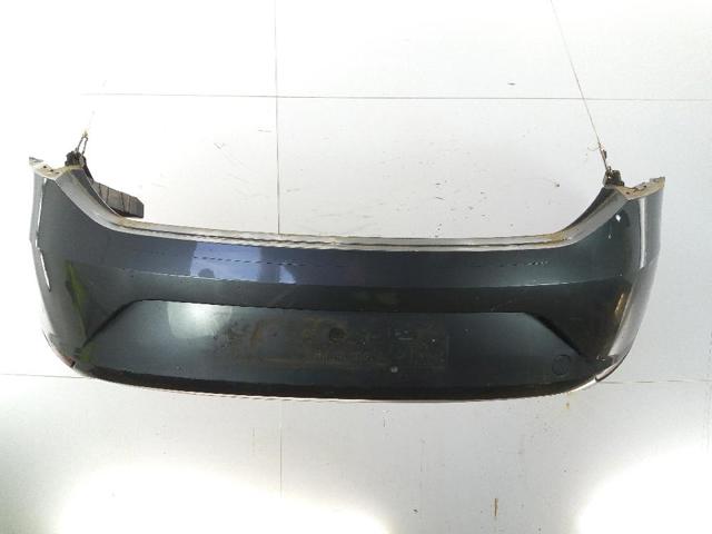 VAG 5F0807421 Parachoques trasero  en stock Salamanca