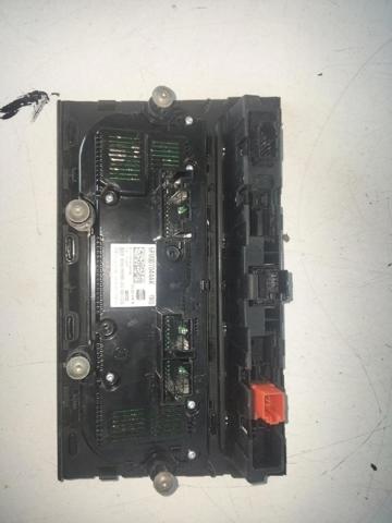 5F0907044AK Unidad de control aire acondicionado  en stock Granada