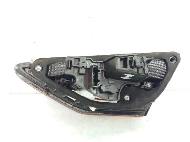 5F0945093D Piloto trasero interior izquierdo  en stock Castellón