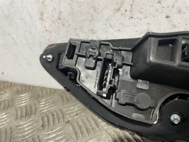 Piloto trasero interior izquierdo 5F0945093D VAG
