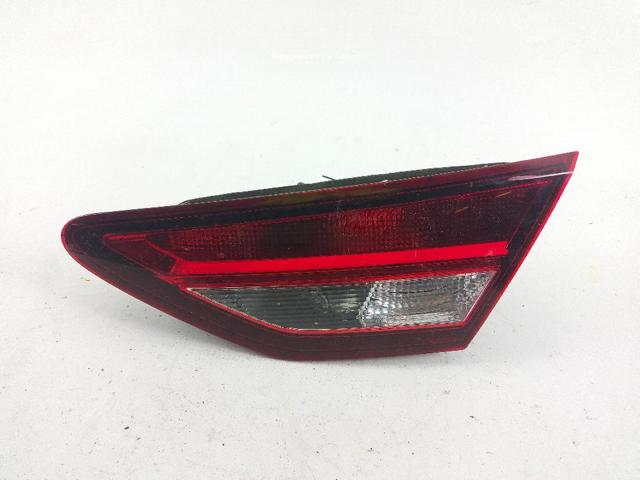 5F0945094D Piloto trasero interior derecho  disponible Utrera