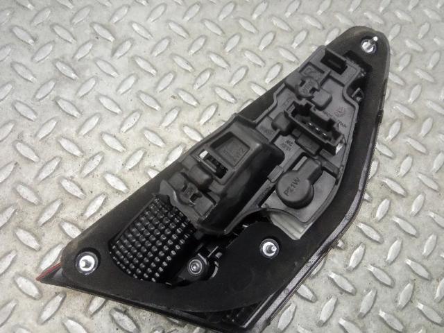 VAG 5F0945094D Piloto trasero interior derecho  disponible Lugo