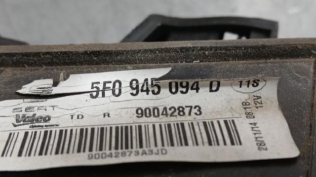 VAG 5F0945094D Piloto trasero interior derecho  en stock Valencia