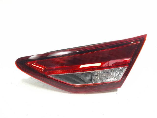 5F0945094L VAG Piloto trasero interior derecho comprar Madrid