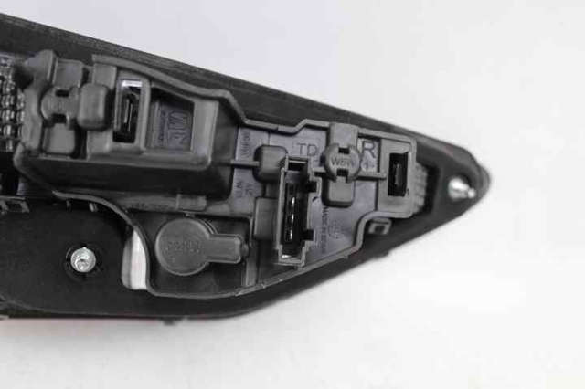 5F0945094L VAG Piloto trasero interior derecho comprar Bilbao