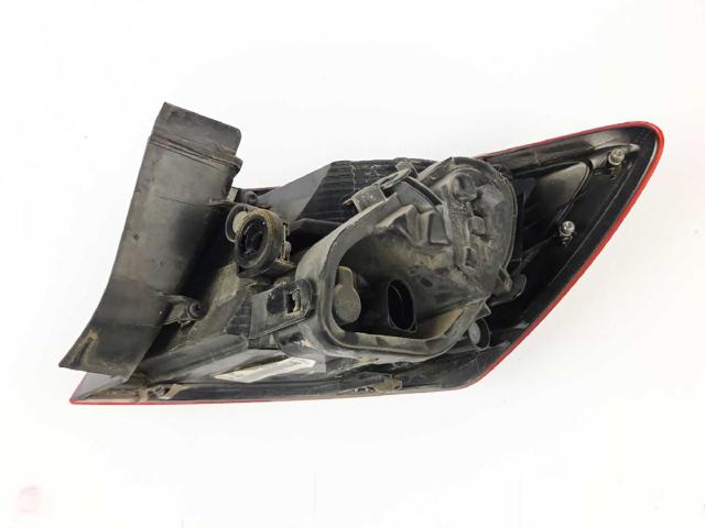 5F0945095D Piloto trasero exterior izquierdo  en stock Castellón