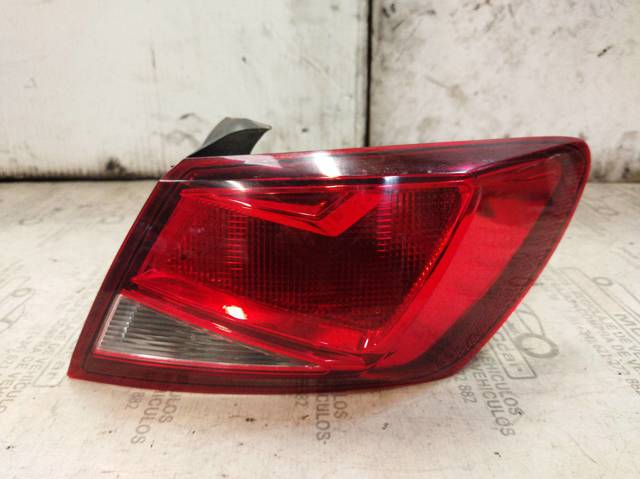 5F0945096B Piloto trasero exterior derecho  comprar en Pontevedra