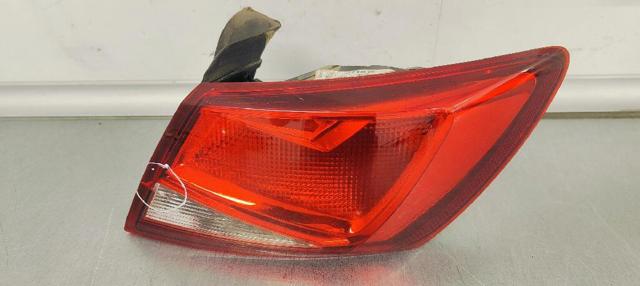 VAG 5F0945096D Piloto trasero exterior derecho  disponible Lugo