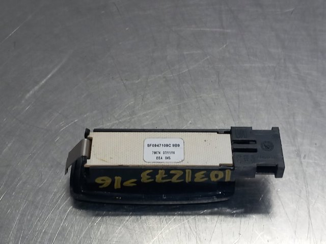 5F0947109C VAG  comprar en Oviedo