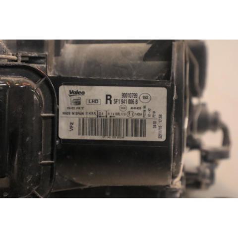 5F1941006A Faro derecho  en stock Sabadell