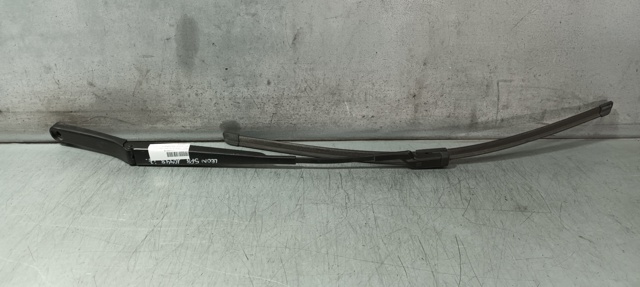 VAG 5F1955409 Brazo del limpiaparabrisas  en stock Terrassa