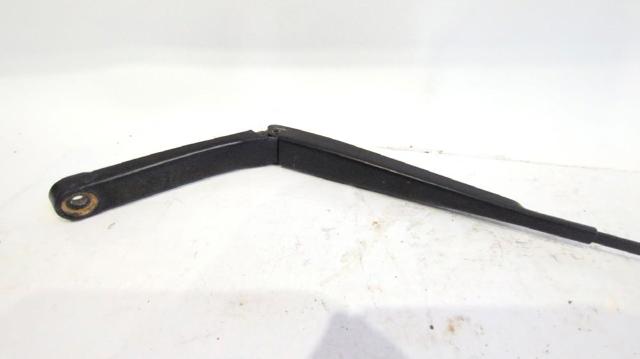 5F1955409 Brazo del limpiaparabrisas  disponible Utrera