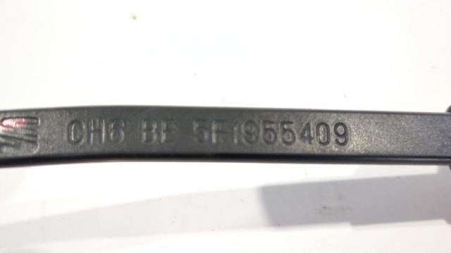 5F1955409 VAG Brazo del limpiaparabrisas  en stock Córdoba