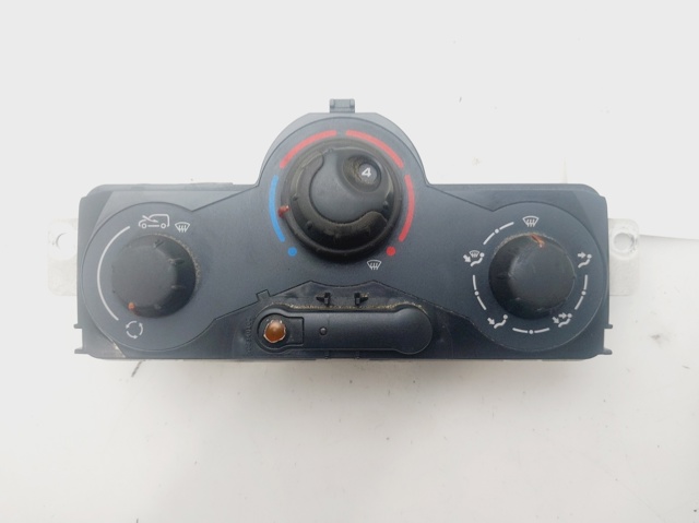 RENAULT 5F2140100 Unidad de control aire acondicionado  en stock Terrassa