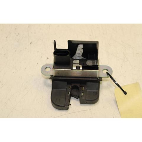 5F4827505D Cerradura de tapa de maletero  comprar en Pontevedra