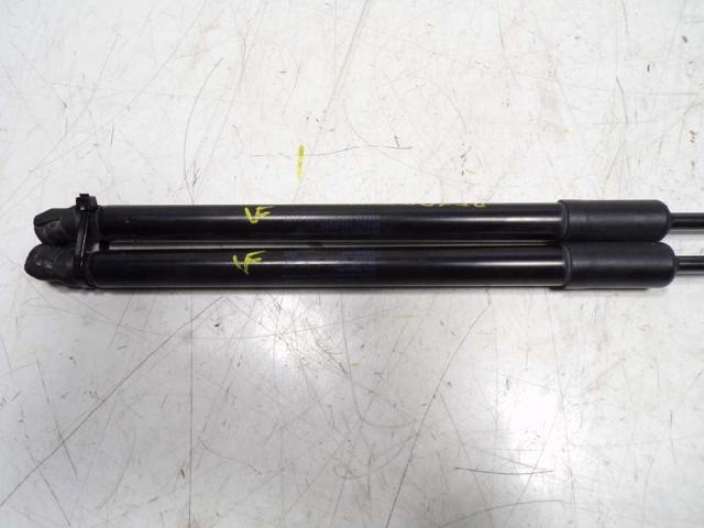 5F4827550B Amortiguador de la tapa del maletero  disponible Málaga