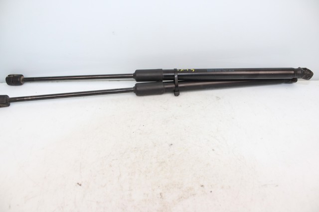 5F4827550B Amortiguador maletero comprar Almería