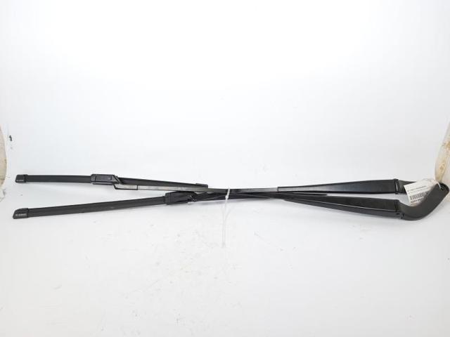Brazo del limpiaparabrisas lavado de parabrisas Seat Leon  (2020-2026)