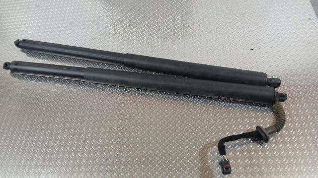 Comprar Amortiguador de la tapa del maletero Cupra FORMENTOR  KM7, KMP a bajo precio