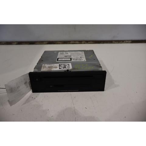 5G0035819A Unidad de control multimedia  en stock Sabadell