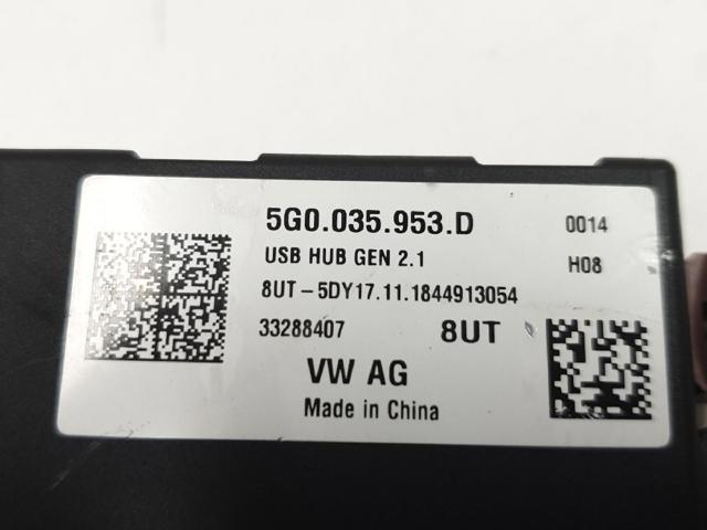 5G0035953D VAG Concentrador USB  disponible Alicante