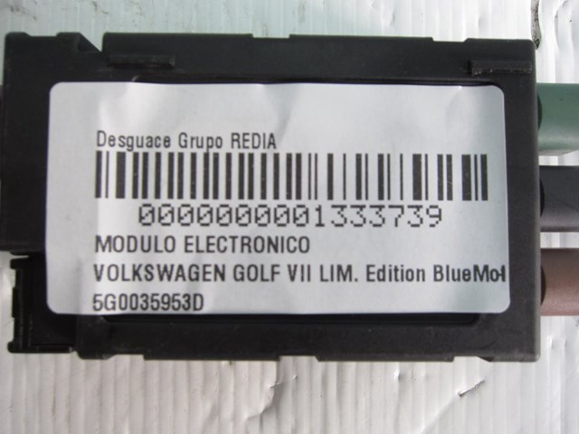 VAG 5G0035953D Concentrador USB  disponible Valladolid