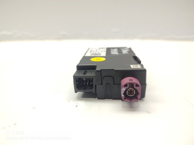 5G0035953D VAG Concentrador USB  en stock Gandía