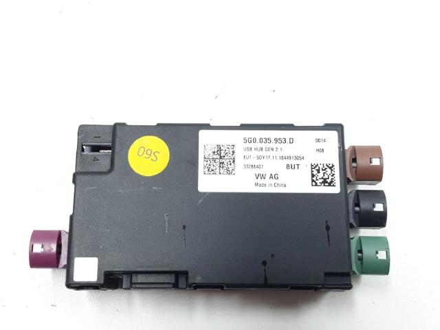 VAG 5G0035953D Concentrador USB  en stock Terrassa