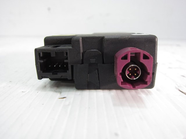 5G0035953D Concentrador USB  en stock Granada