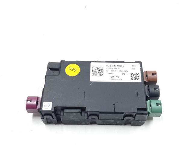 5G0035953D VAG Concentrador USB  comprar en Jaén