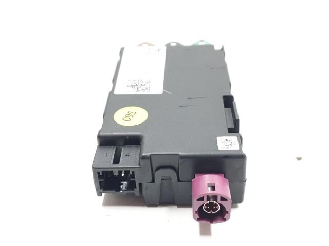 5G0035953D VAG Concentrador USB  comprar en Oviedo