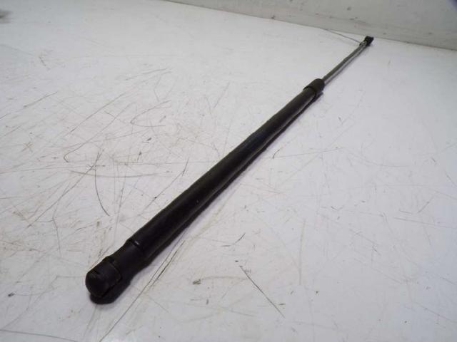 5G0823359A Amortiguador de capó  en stock Granada