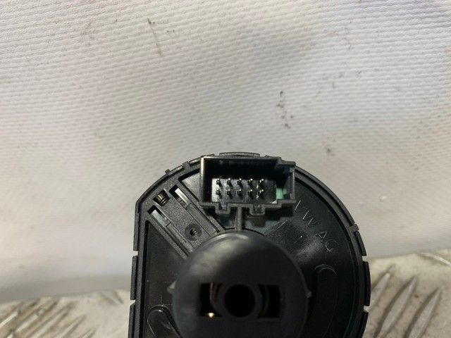 5G0941431 VAG Interruptor de luces en el tablero comprar Alcalá