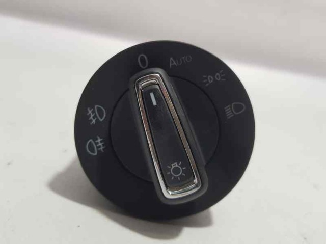 5G0941431AF Interruptor de luces en el tablero  disponible Málaga