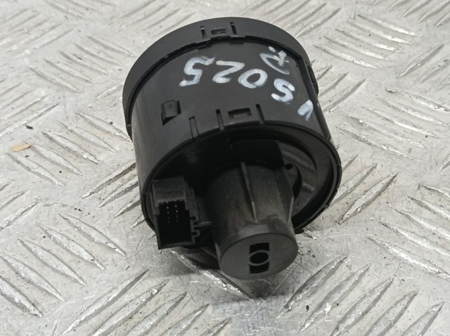VAG 5G0941431AF Interruptor de luces en el tablero  disponible Valladolid