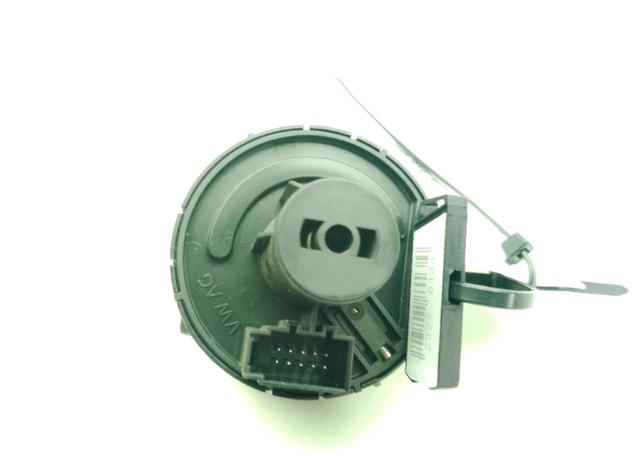 5G0941431AFWZU VAG Interruptor de luces en el tablero comprar Bilbao