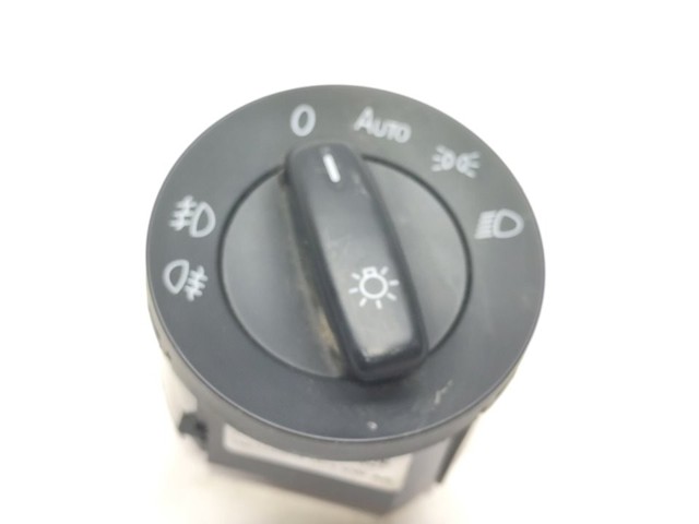 VAG 5G0941431AR  disponible España