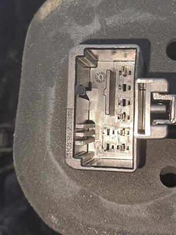 5G0945095Q VAG Piloto trasero exterior izquierdo  disponible Alicante