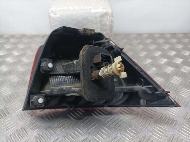 5G0945095Q Piloto trasero exterior izquierdo  en stock Sabadell