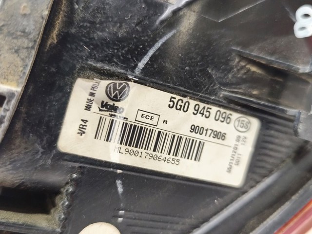 5G0945096 Piloto trasero exterior derecho  comprar en Pontevedra