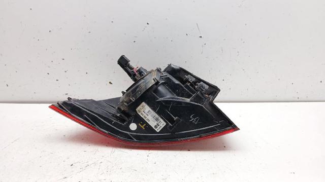 5G0945096M VAG Piloto trasero exterior derecho comprar Alcalá