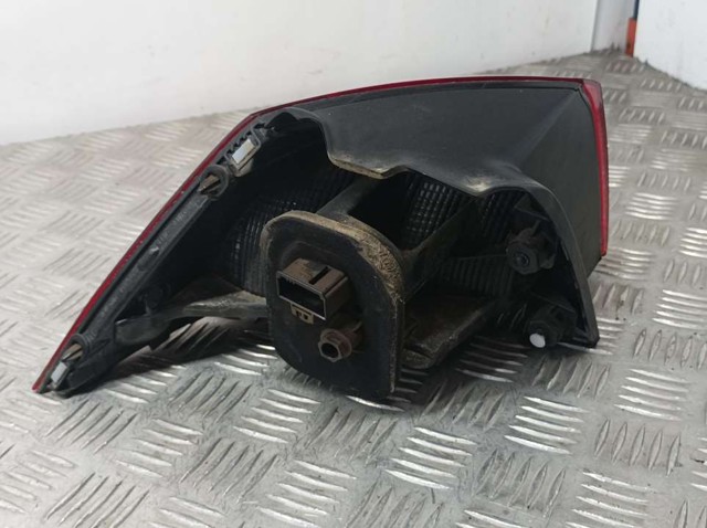 5G0945096Q Piloto trasero exterior derecho comprar Girona