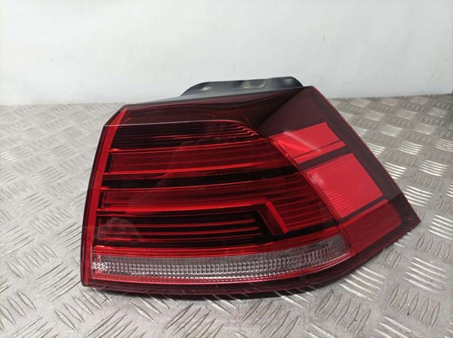5G0945096Q Piloto trasero exterior derecho comprar Girona