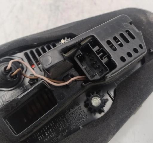 VAG 5G0945307F Piloto trasero interior izquierdo  en stock Terrassa