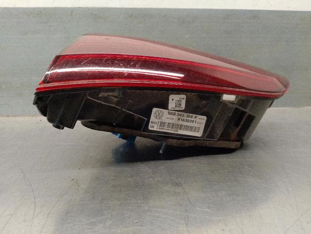 VAG 5G0945308P Piloto trasero interior derecho  en stock Valencia