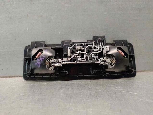 5G0947291K VAG Luz interior trasera  disponible Ourense