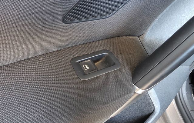 5G0959855D Botón de elevalunas delantero derecho comprar Girona