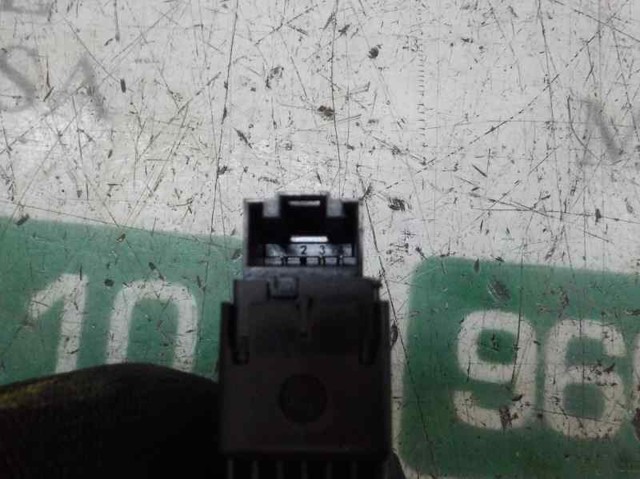 5G0959855KWHS VAG Botón de elevalunas delantero derecho comprar Bilbao