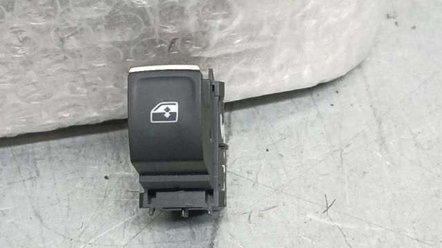 5G0959855N Interruptor de elevalunas delantera izquierda comprar Sevilla